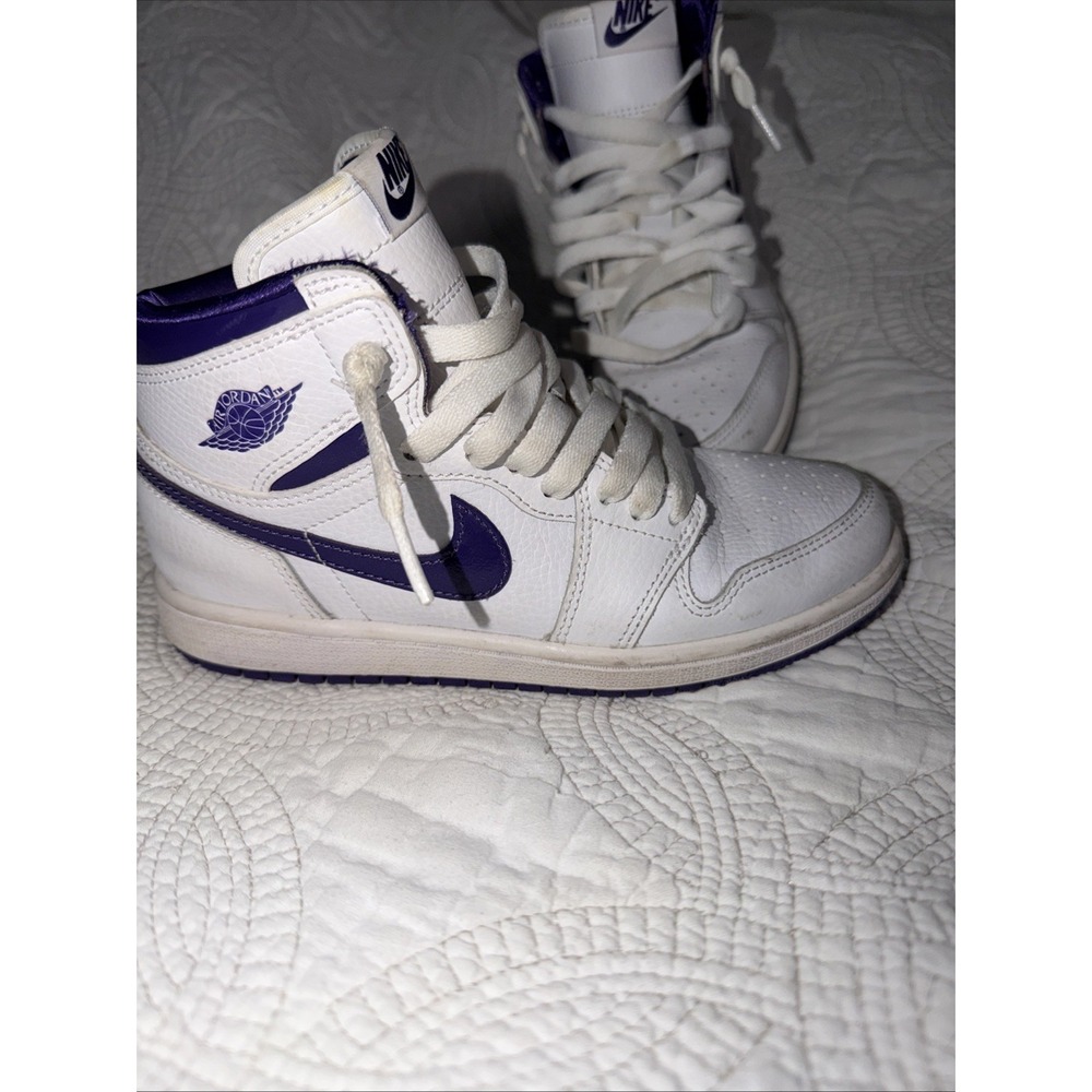 Nike Air Jordan 1 High OG Kids Sz 2.5 White Purple Colorblock Leather CU0449-151